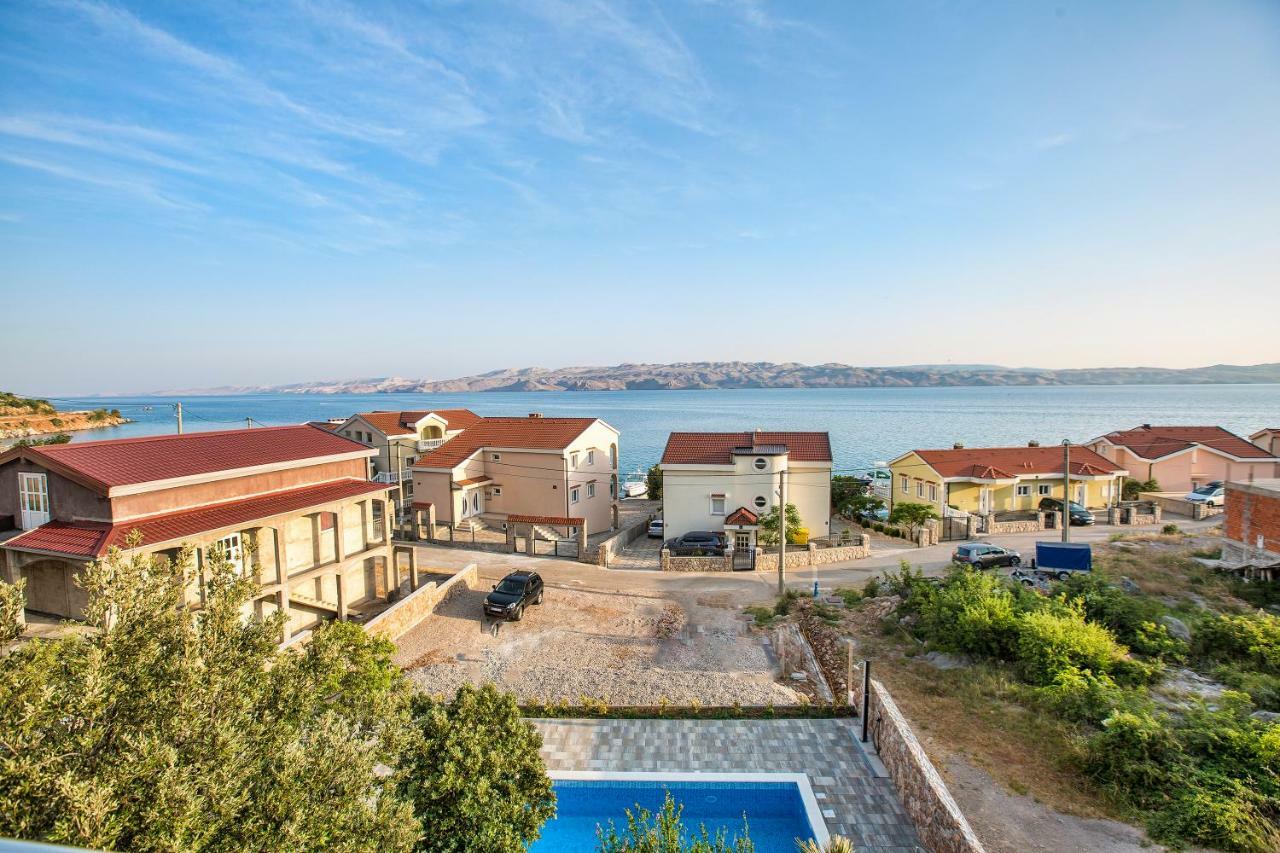 קרלובג Apartments Villa Dina מראה חיצוני תמונה